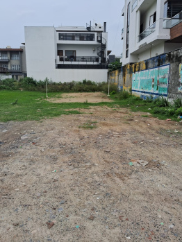 Residential Plot for Sale in Sector 78, Faridabad (250 Sq. Yards)
