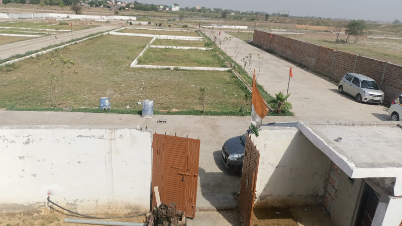 300 Sq. Yards Residential Plot for Sale in Yamuna Expressway, Greater Noida