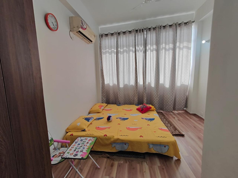3bhk flat with servant room for sale