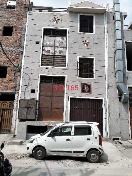 3500 Sq.ft. Factory / Industrial Building for Rent in Sector 3, Bawana, Delhi