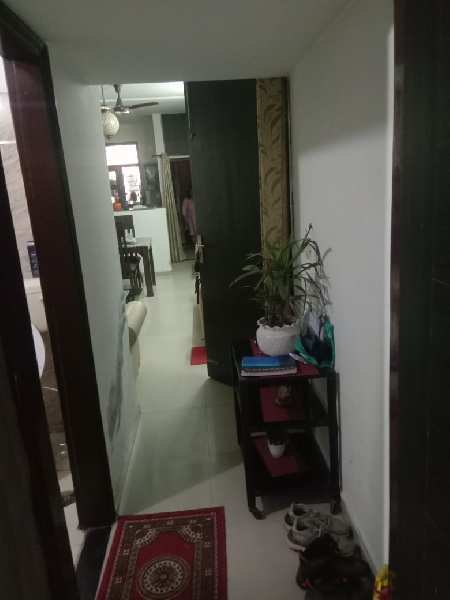 2 BHK Flats & Apartments for Sale in VIP Road, Zirakpur (900 Sq.ft.)