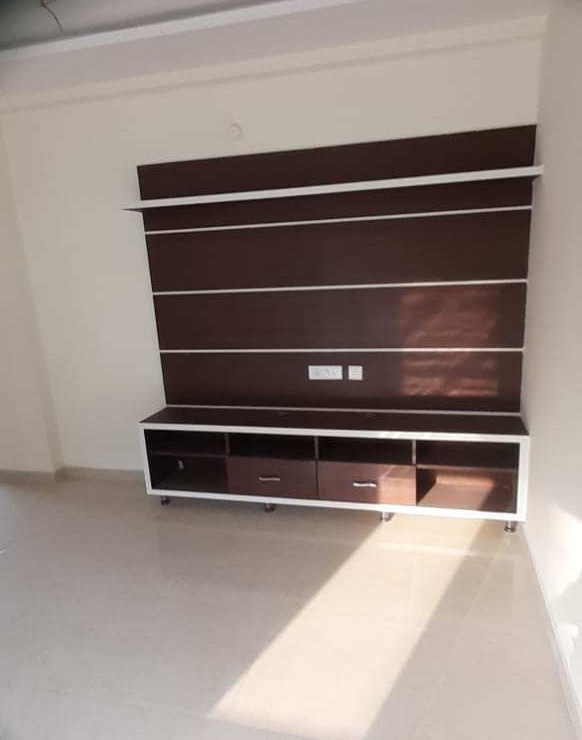 4bhk Semi Furnished Flat for rent in Kondapur, Hyderabad