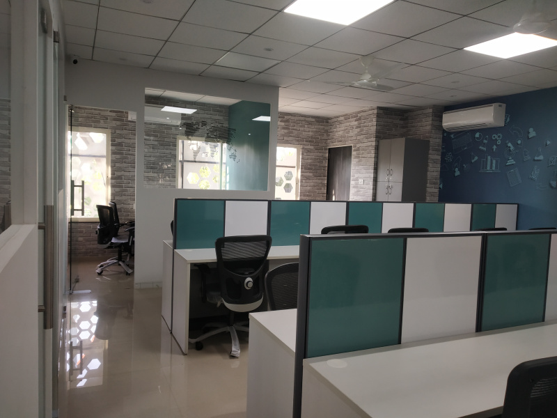 2100 Sq.ft. Office Space for Rent in Shivaji Nagar, Pune