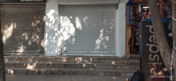 No Brokerage 400 sqft shop for rent at aundh near medipoint hospital