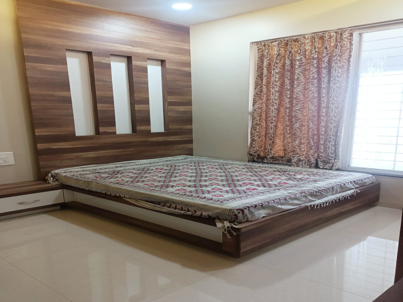 4 BHK Flats & Apartments for Sale in Undri Chowk, Pune, Pune (1700 Sq.ft.)