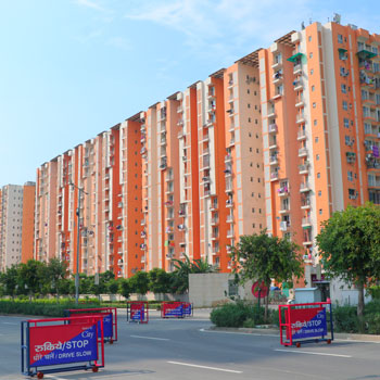 3 BHK Flats & Apartments for Sale in Wave City, Ghaziabad (1129 Sq.ft.)