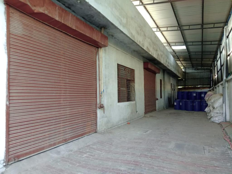 1200 Sq. Yards Factory / Industrial Building for Sale in Rooma, Kanpur