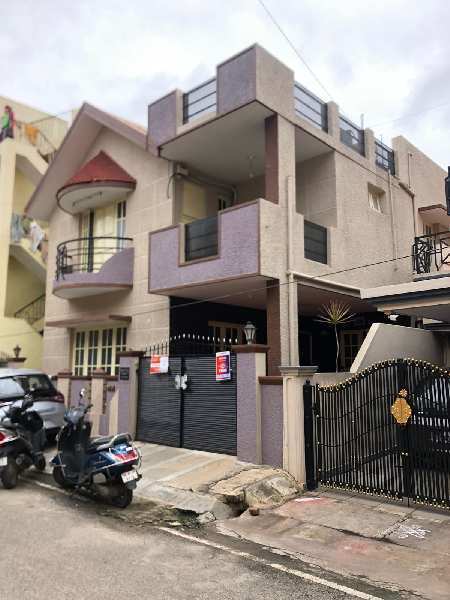 4 BHK Individual Houses / Villas for Sale in Banaswadi, Bangalore (2200 Sq.ft.)