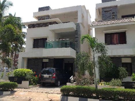 4 BHK Individual Houses / Villas for Sale in Kr Puram, Bangalore (2480 Sq.ft.)
