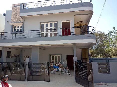 4 BHK Individual Houses / Villas for Sale in Hennur, Bangalore (2200 Sq.ft.)