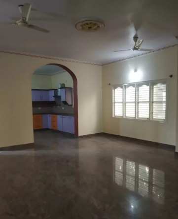 6 BHK Individual Houses / Villas for Sale in Lingarajapuram, Bangalore (4000 Sq.ft.)