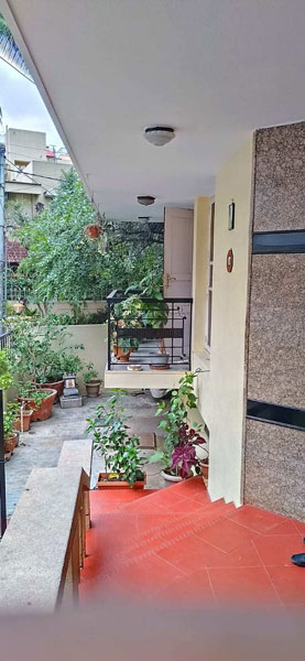 5 BHK Individual Houses / Villas for Sale in Sanjay Nagar, Bangalore (4000 Sq.ft.)