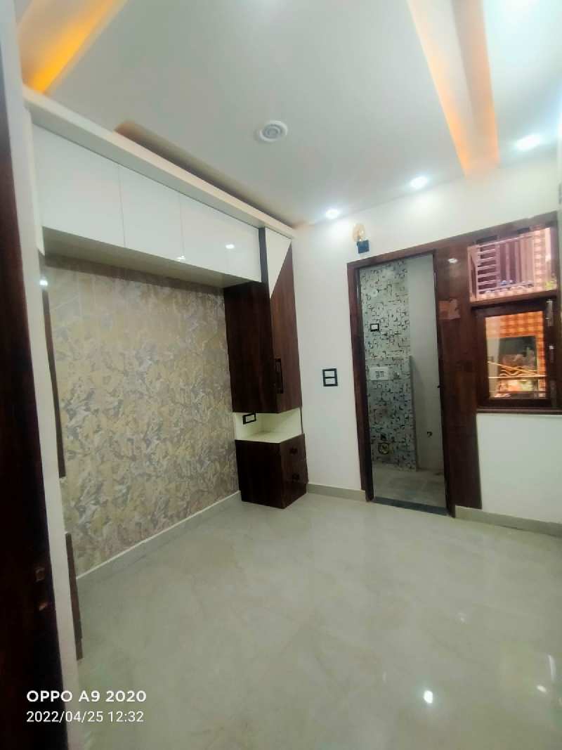 4 BHK Builder Floor for Sale in Uttam Nagar West, Uttam Nagar, Delhi (1800 Sq.ft.)