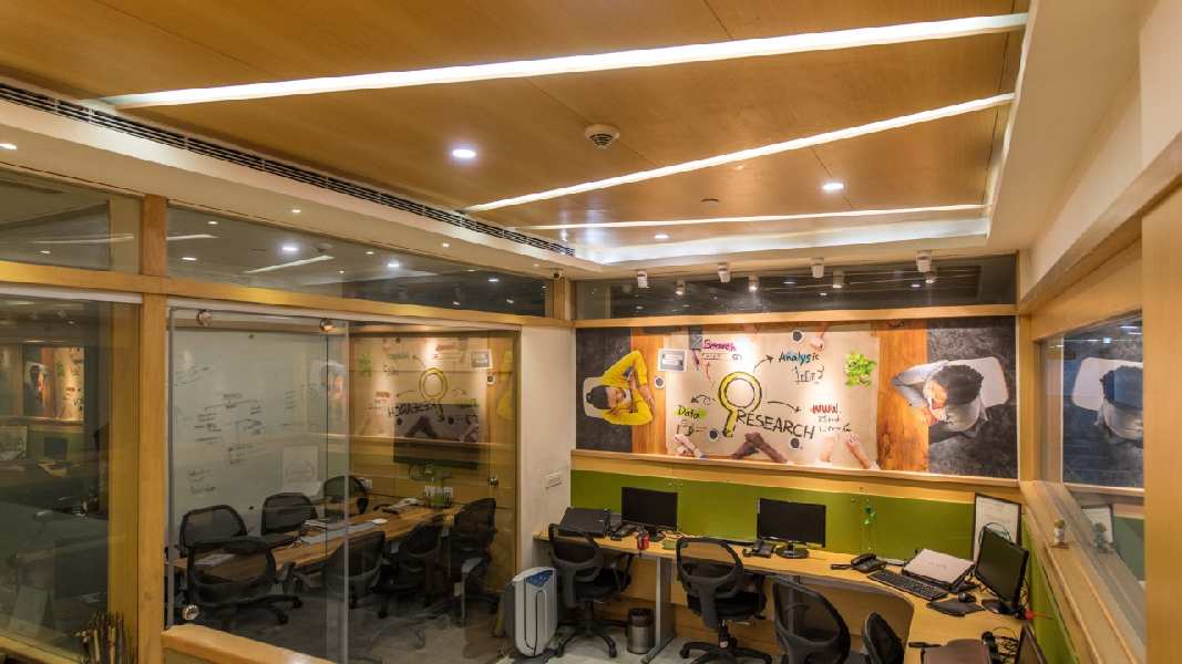 CHEAP RATE PRIME LOCATION 605 SQ FT FULLY FURNISHED OFFICE SPACE FOR LEASSE on sohna road in jmd mega polish Sector 48  Gurgaon