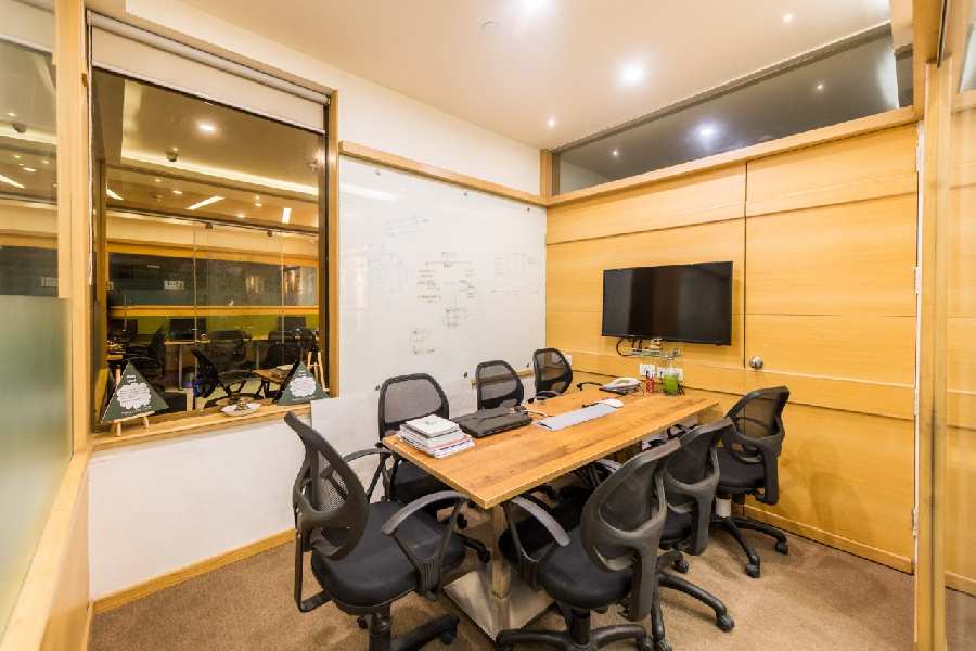 CHEAP RATE PRIME LOCATION 605 SQ FT FULLY FURNISHED OFFICE SPACE FOR LEASSE on sohna road in jmd mega polish Sector 48  Gurgaon