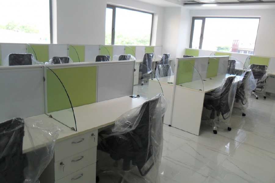 2300 SQFT OFFICE SPACE FULLY FURNISHED