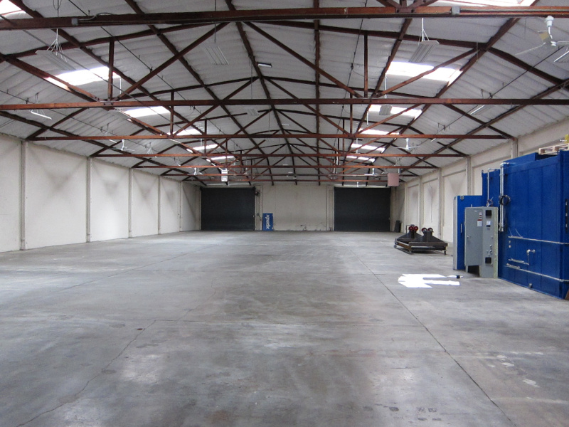 5600 sqft tin shed warehouse /factory space  for RENT
