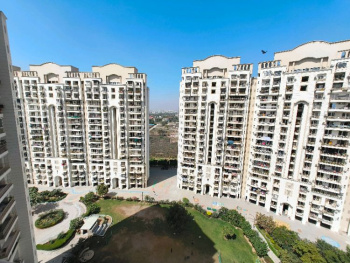 PRIME LOCATION FLAT AVAILBLE FOR SALE IN SECTOR 33 , GURGAON