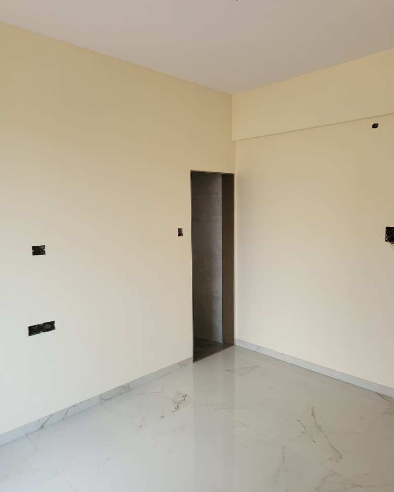 1 BHK Flats & Apartments for Sale in Kamatghar, Thane (795 Sq.ft.)