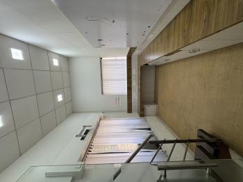 Fully Furnished office space for  lease in Raheja Arcade
