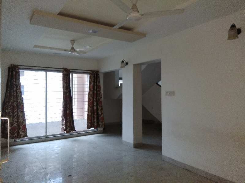 Available G+7 storeyed building higher floor 3 BHK + terrace semi furnished pent house for sale in sector-15 CBD Belapur Navi Mumbai.