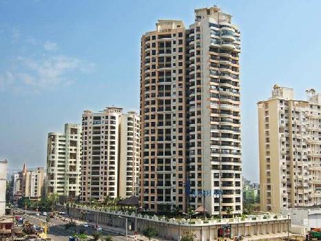 Available Higher Floor Sea Facing 4 Bhk With Servent Room For Sale On Palm Beach Road, Seawoods West Navi Mumbai.