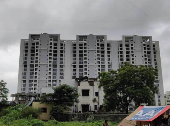 4 BHK Flats & Apartments for Sale in Wakad, Pune (2465 Sq.ft.)