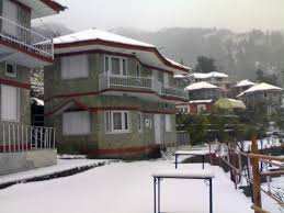 Beautiful Hotel on lease available in Kanatal, Uttarakhand