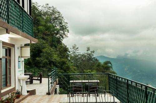 Beautiful Hotel available on lease in Mussoorie, Uttarakahnd