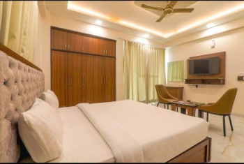 500 Sq. Yards Hotel & Restaurant for Rent in Fatehabad Road, Agra