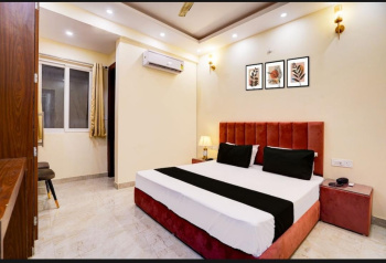 250 Sq.ft. Hotel & Restaurant for Rent in Fatehabad Road, Agra