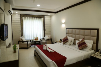 Banquet Hall & Guest House for Rent in Taj Nagari, Agra (240 Sq. Yards)