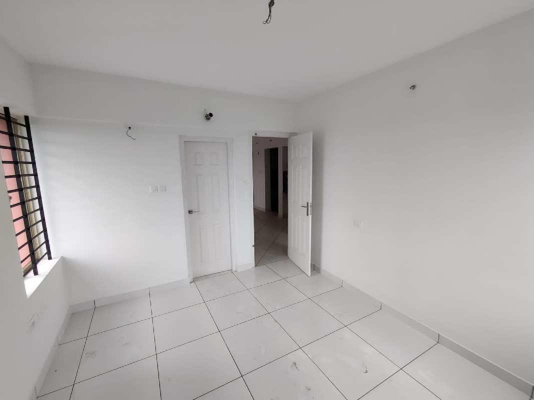 2bhk Unfurnished Flat for sale at Calicut