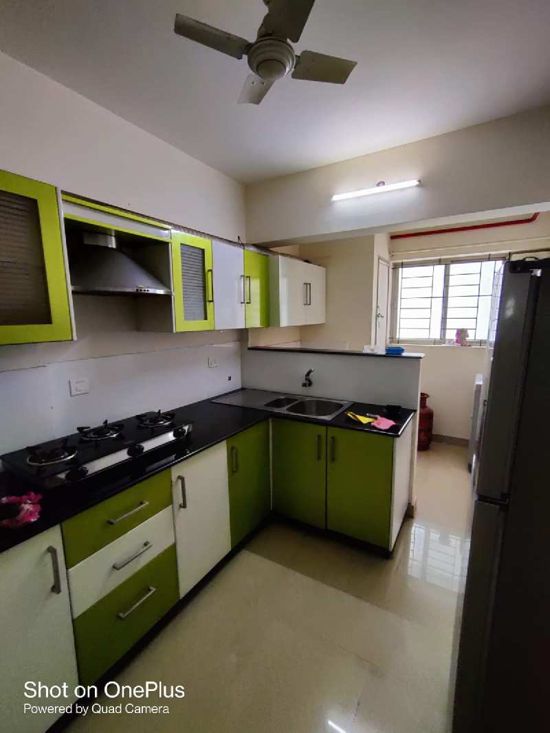 Semi-furnished Flat for Rent at Calicut