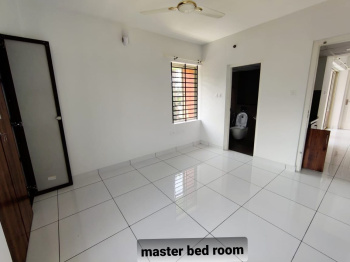 1850 Sq.Ft 3Bhk Semi Furnished Flat For Rent At Karaparambu