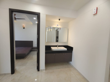 1700 Sq.Ft 3 Bhk Semi Furnished Flat For Rent At Ayyanthole,Thrissur