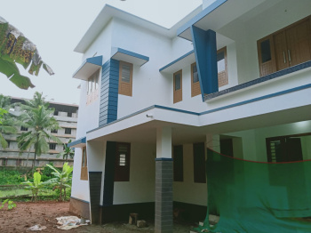 2000 Sq.Ft 4 bHK House For Sale At Medical College,Calicut