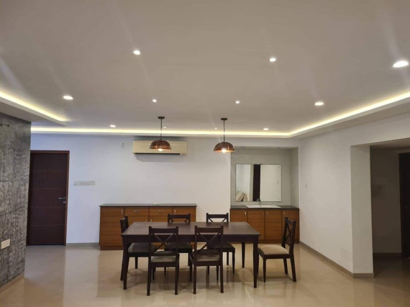 1350 Sq.Ft 2 Bhk Semi Furnished Flat For Sale At Round South,Thrissur
