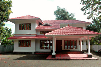 2000 Sq.Ft 4 Bhk Semi Furnished House For Sale At Mundayad , Kannur
