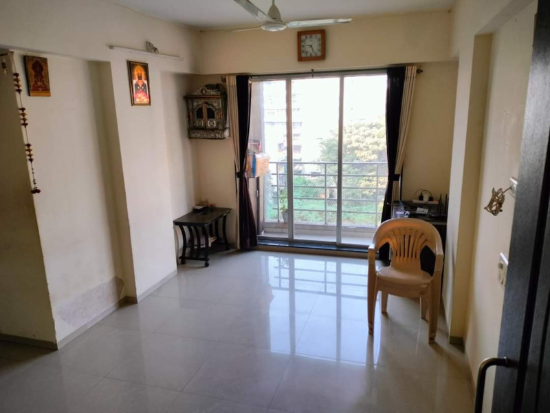 1 BHK Flats & Apartments for Sale in Dombivli East, Thane (640 Sq.ft.)