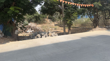 Semi Commercial plot for sale tellapur Huda
