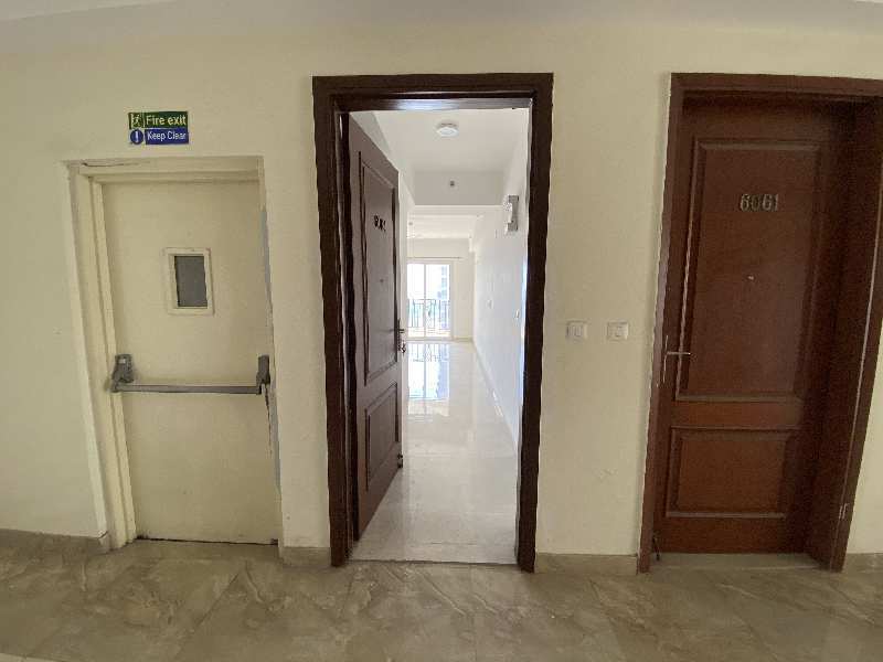 3 BHK Flats & Apartments for Sale in Sector 109, Gurgaon (1500 Sq.ft.)