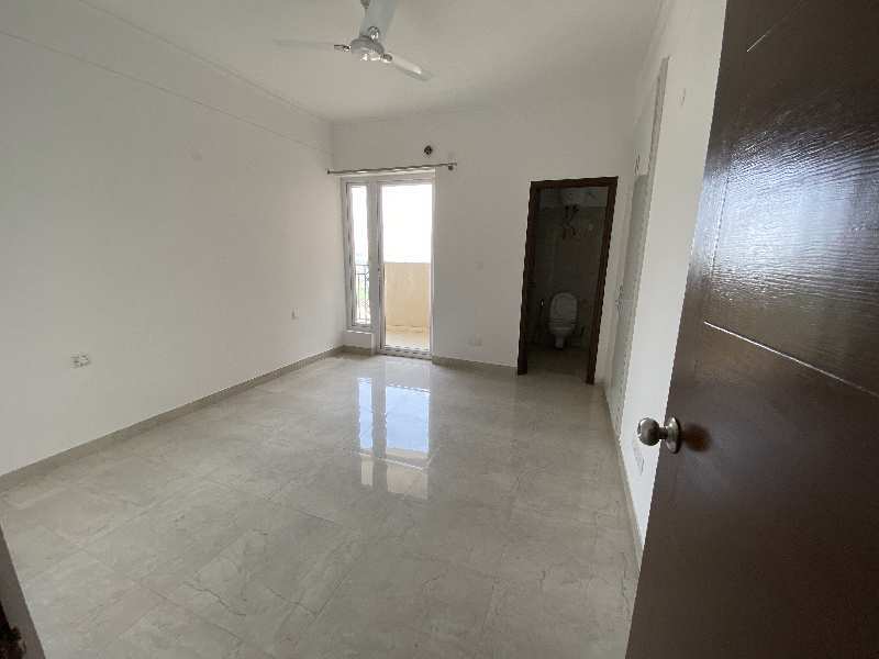 3 BHK Flats & Apartments for Sale in Sector 109, Gurgaon (1745 Sq.ft.)
