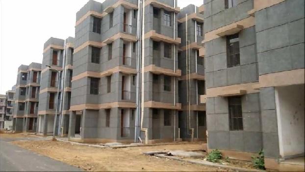 4 BHK Flats & Apartments for Rent in Omicron 1, Greater Noida (1300 Sq.ft.)