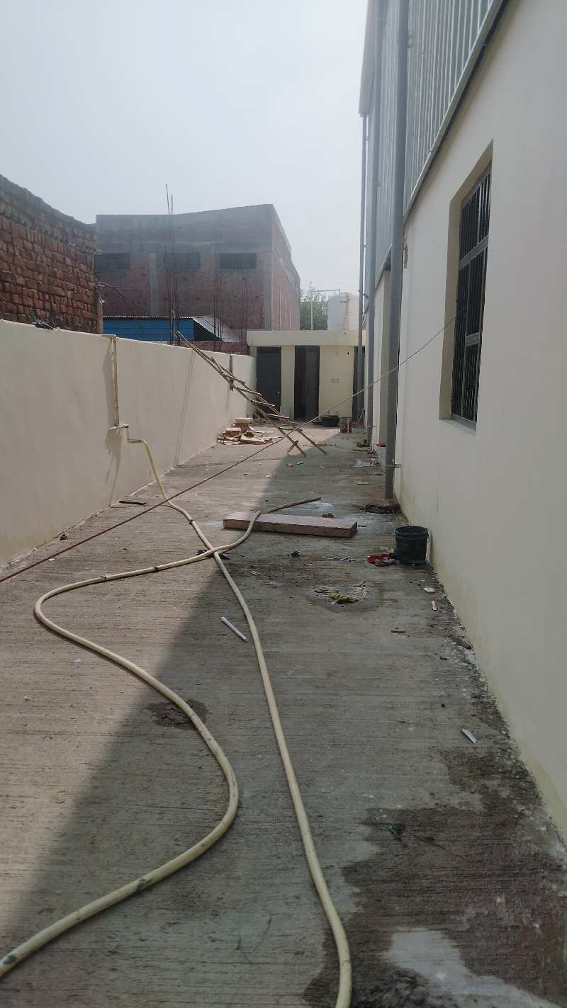 4500 Sq.ft. Factory / Industrial Building for Sale in Site 5, Greater Noida