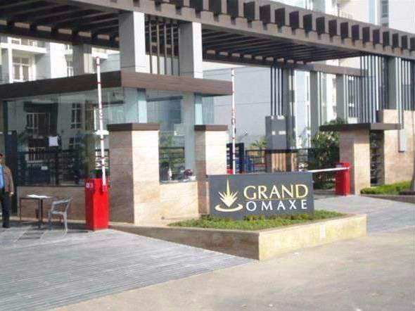 FLAT FOR SALE IN OMAXE GRAND, SECTOR 93