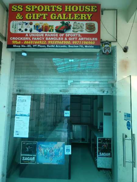 Shop For Sale in Sector 76