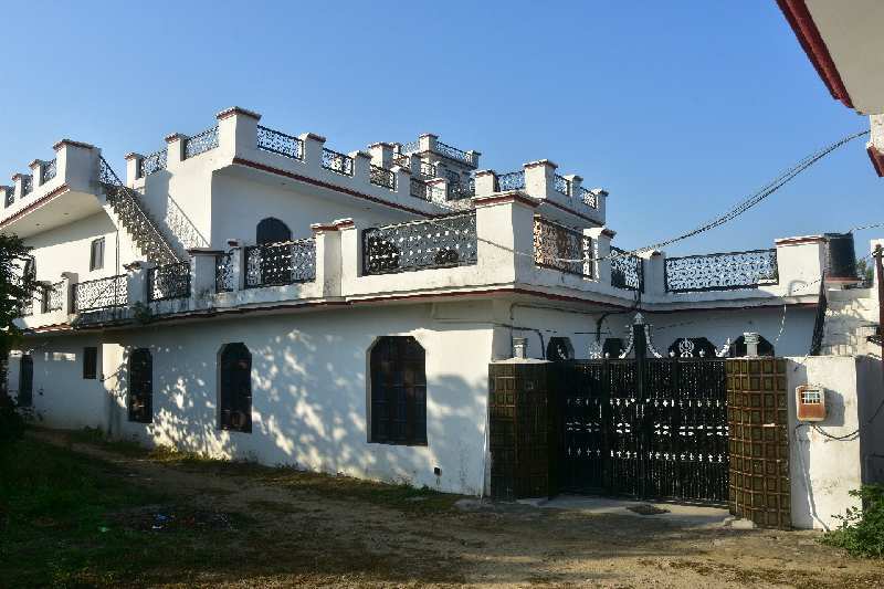 4 Acre Individual Houses / Villas for Sale in Chabbewal, Hoshiarpur (3 Acre)