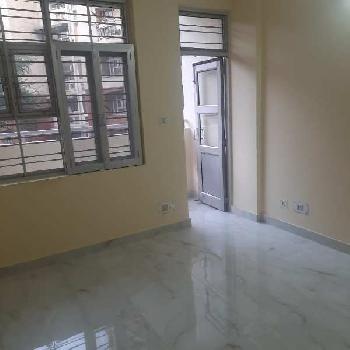 3 BHK Flats & Apartments for Sale in Sector 22, Dwarka, Delhi (1500 Sq.ft.)