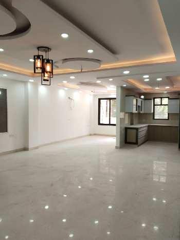 3 BHK Flats & Apartments for Sale in Sector 22, Dwarka, Delhi (1600 Sq.ft.)